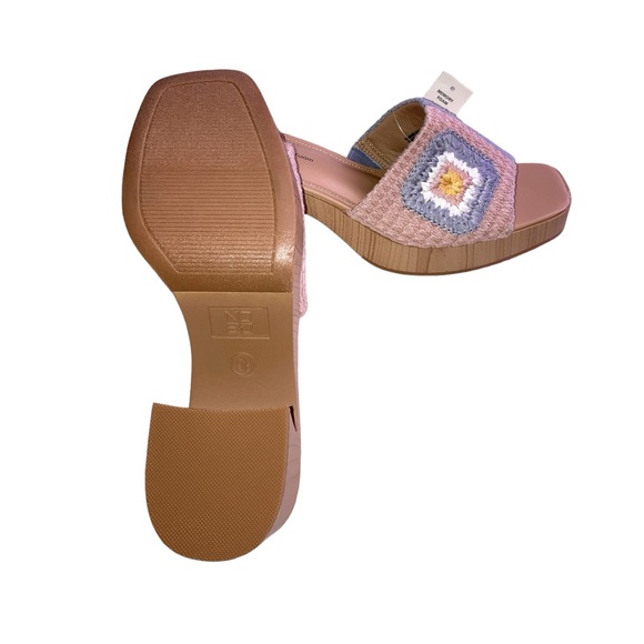 Crochet Bohemian Mid-Heel Sandals - Picture 7 of 12